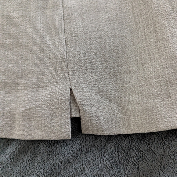 Perceptions NY Suit Tank - Picture 4 of 9